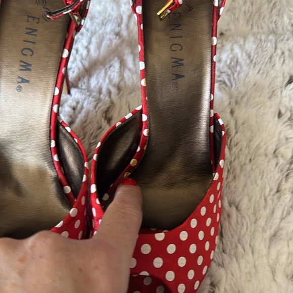 Retro polkadot platforms - Picture 3 of 3